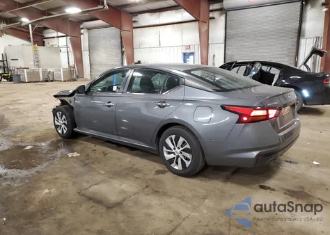 2021 Nissan Altima S z USA, uszkodzony, nr VIN 1N4BL4BV1MN368332